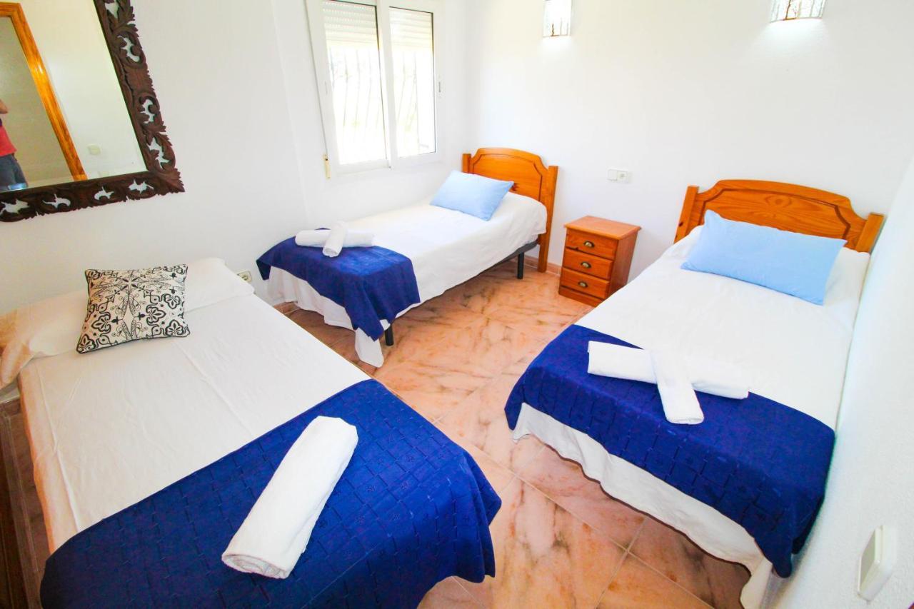 Great Villa, Sea Views, 20 Secs Walk To The Beach, Bbq, 9 People, 5 Mins Car From Alicante City Center, Sailing Club 3 Mins Walk ภายนอก รูปภาพ