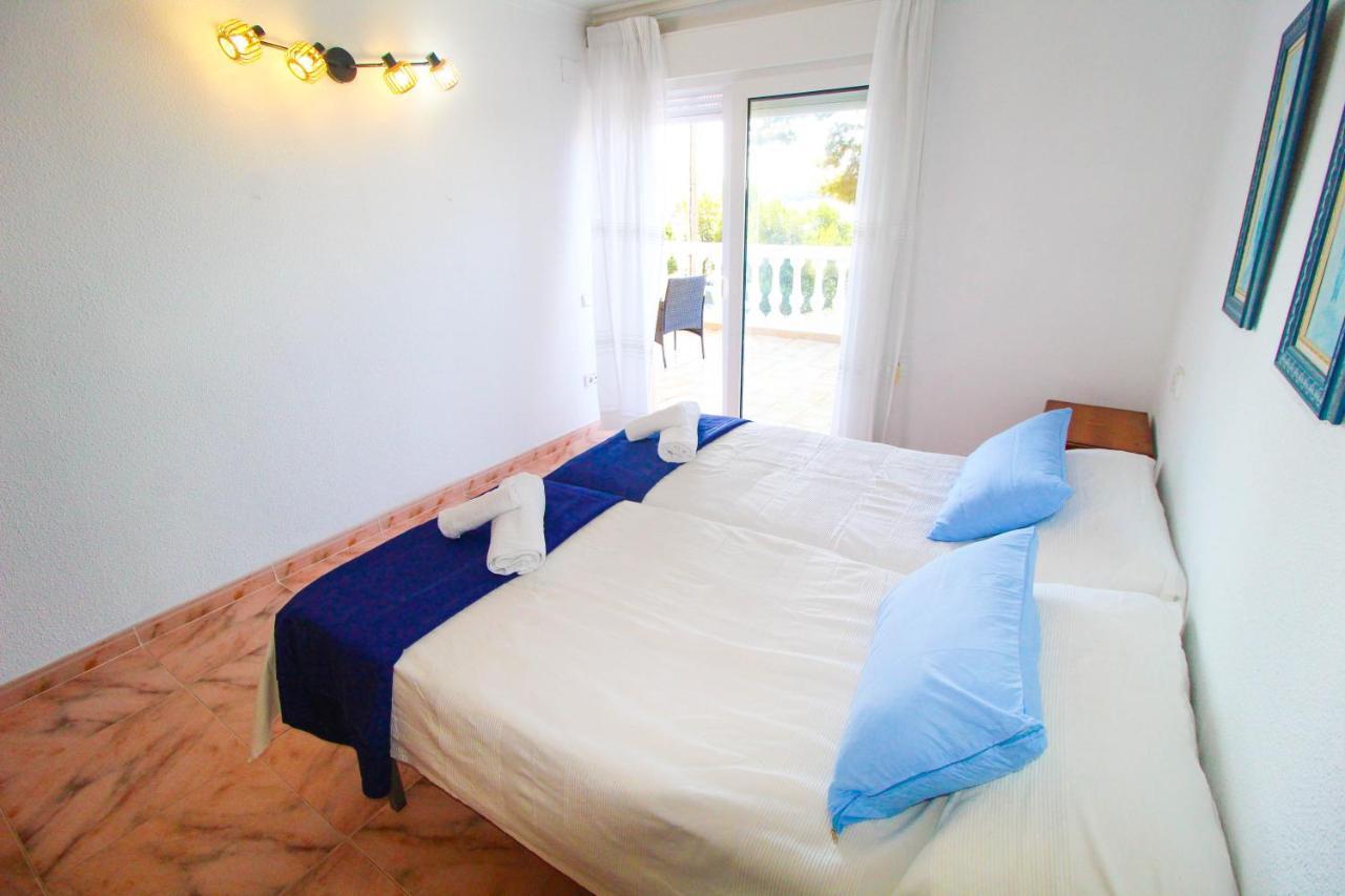 Great Villa, Sea Views, 20 Secs Walk To The Beach, Bbq, 9 People, 5 Mins Car From Alicante City Center, Sailing Club 3 Mins Walk ภายนอก รูปภาพ